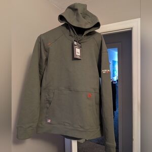 NWT Ariat FR Solid Hoodie Green M